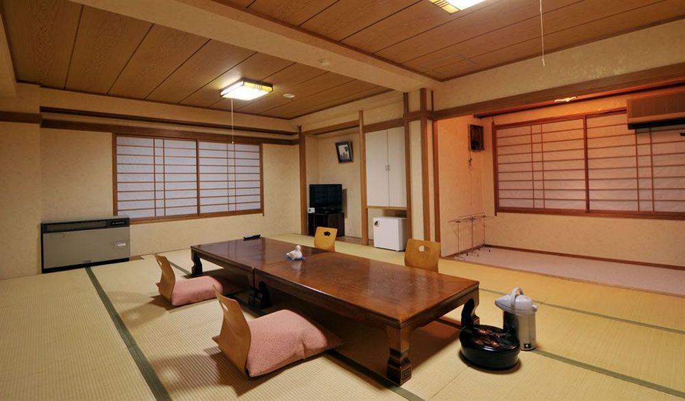 Kawamotoya Hotel Nozawa Luaran gambar